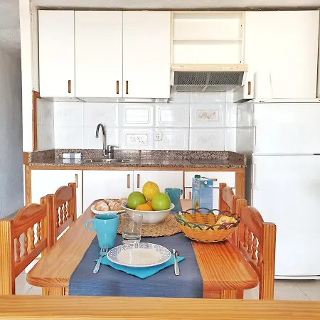 Aparthotel Tamaran - *